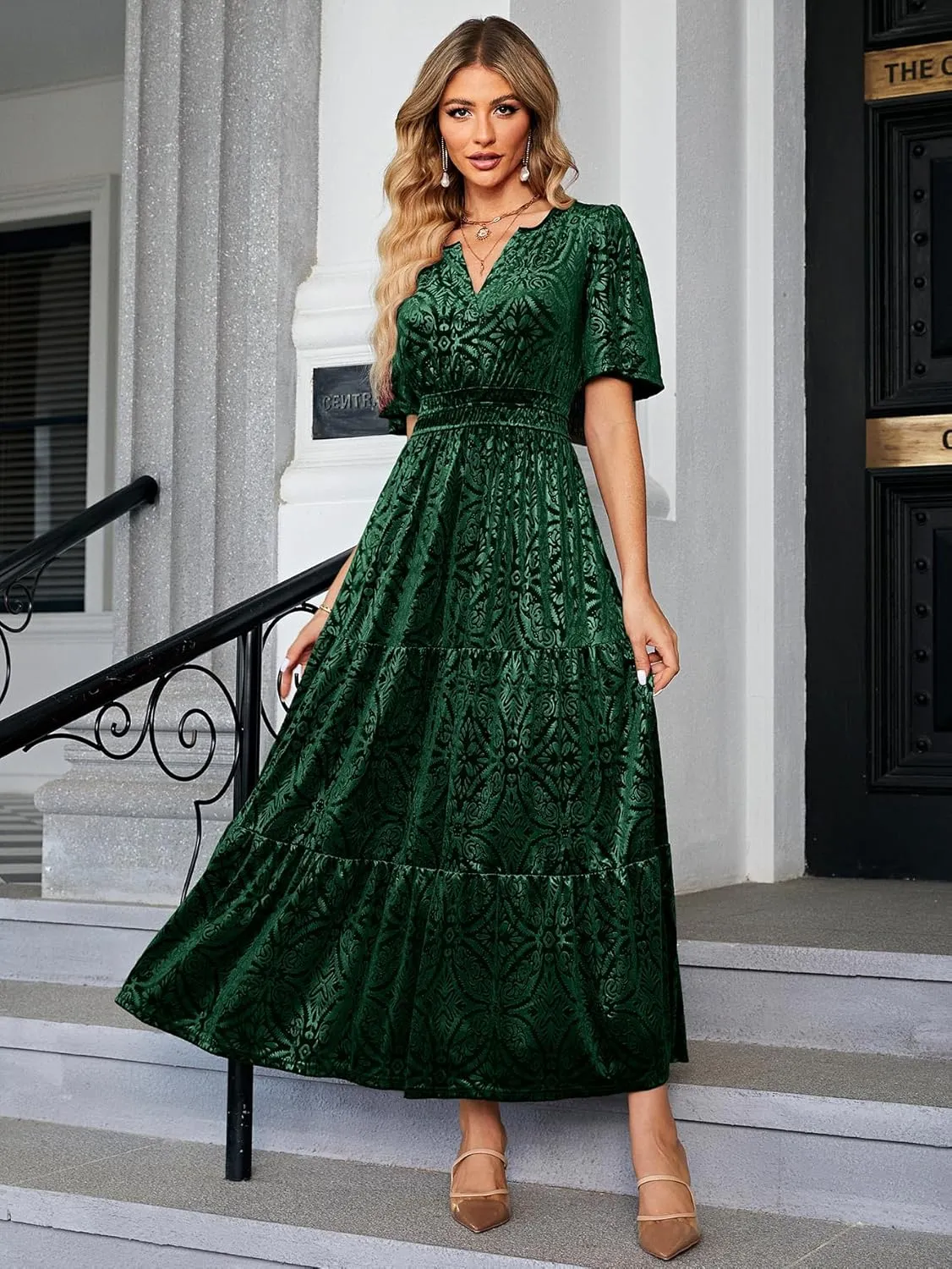 Amegoya Women's Velvet Short Sleeve V Neck Formal Wedding Guest Maxi Dresses Fall Evening Party Long Dresses