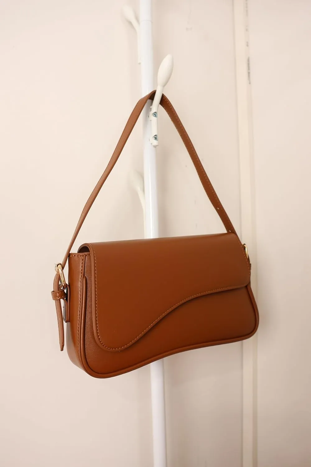 Barabum Shoulder Bag for Women,Y2K Trendy Purse Vegan Leather Hobo Handbags,Clutch Saddle Bag with 2 Removable Straps