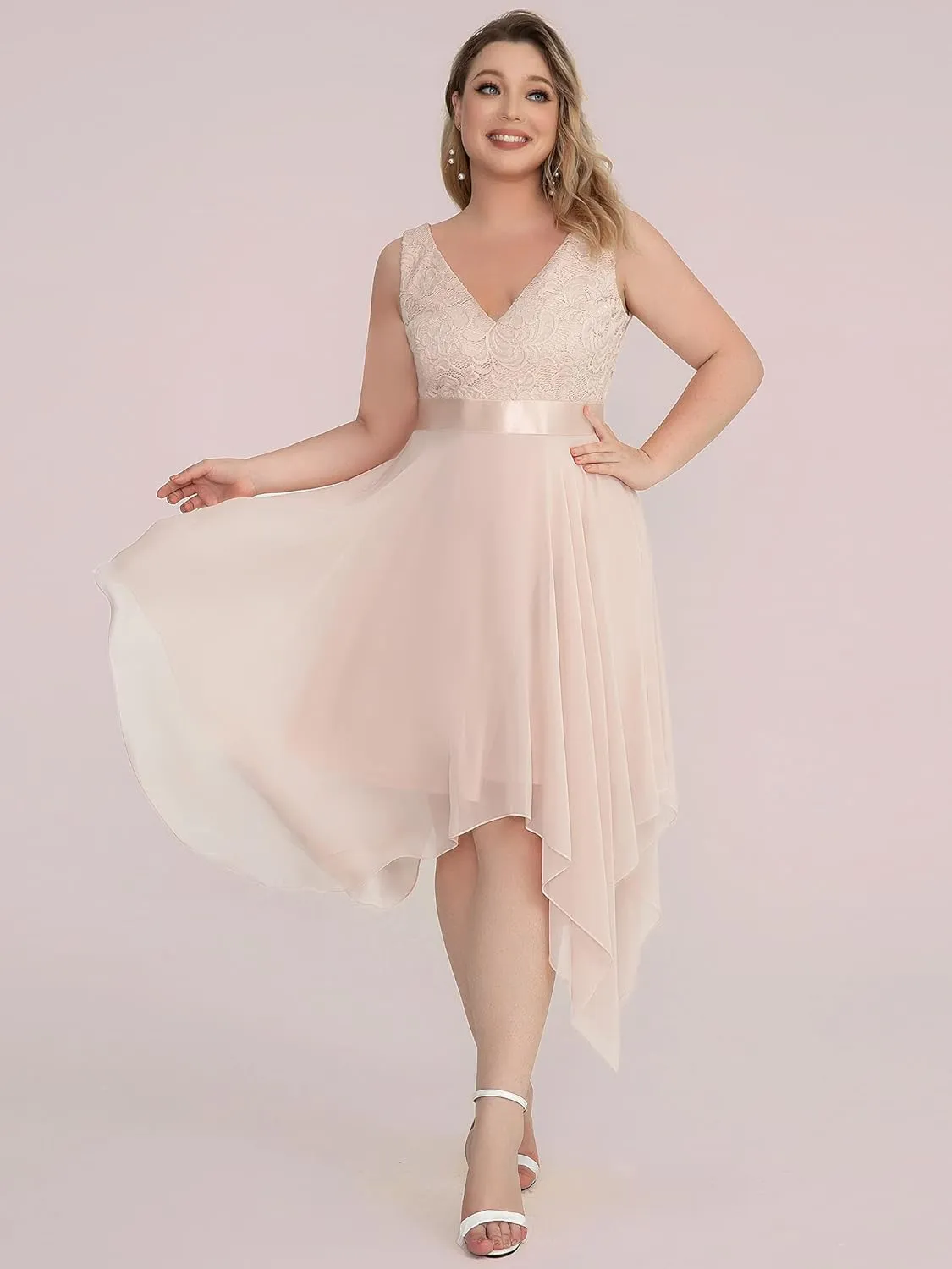 Ever-Pretty V Neck Chiffon Lace Asymmetric Knee Length Summer Plus Size Cocktail Dresses for Curvy Women