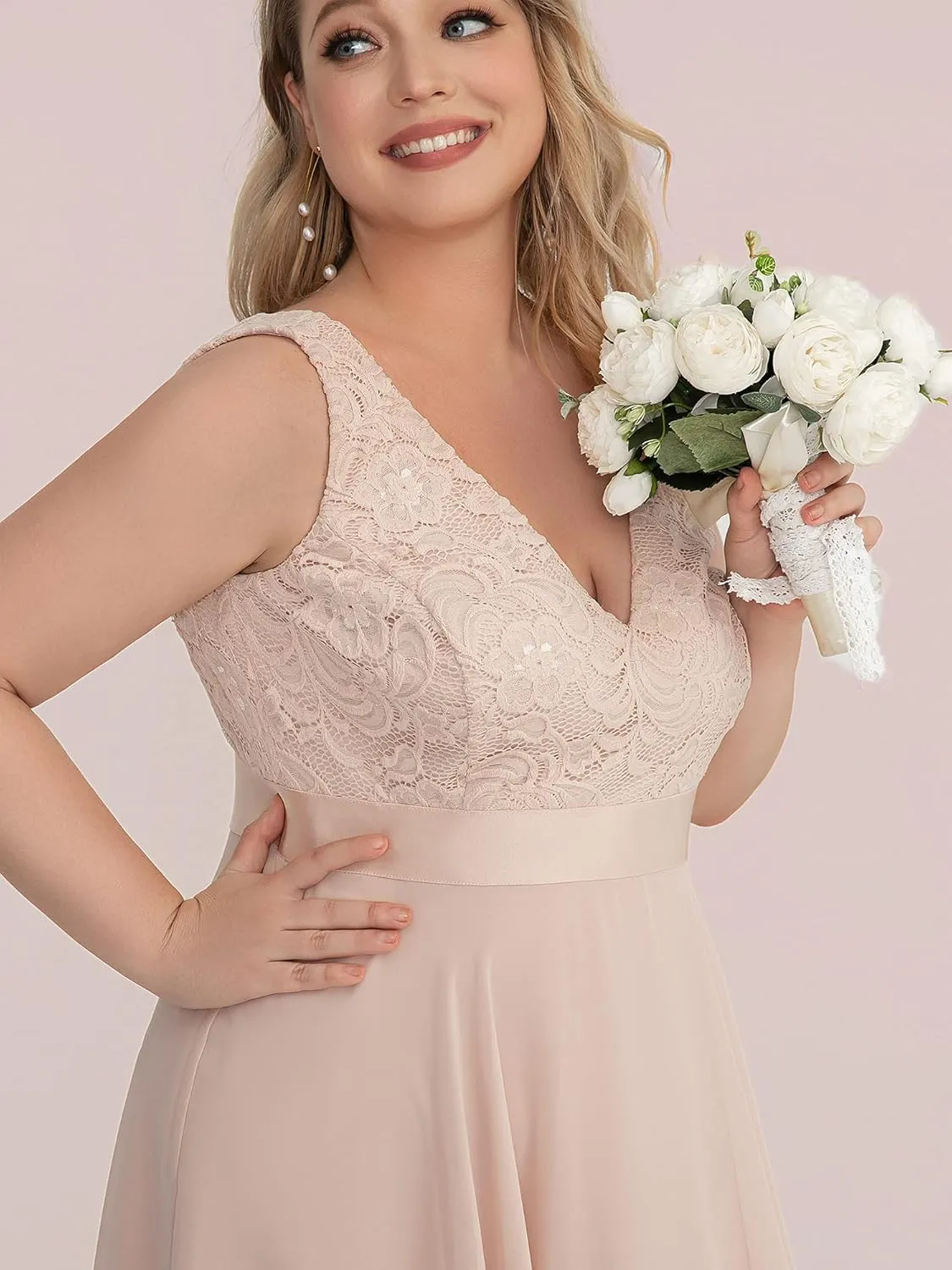 Ever-Pretty V Neck Chiffon Lace Asymmetric Knee Length Summer Plus Size Cocktail Dresses for Curvy Women