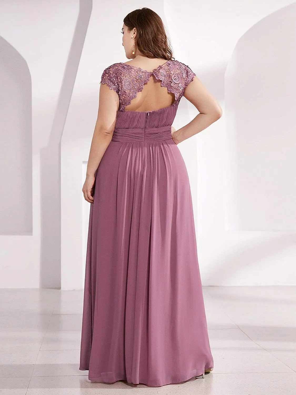 Ever-Pretty Women's Plus Size Lace Cap Sleeve Long Formal Evening Dress Maxi Dresses 09993PZUSA