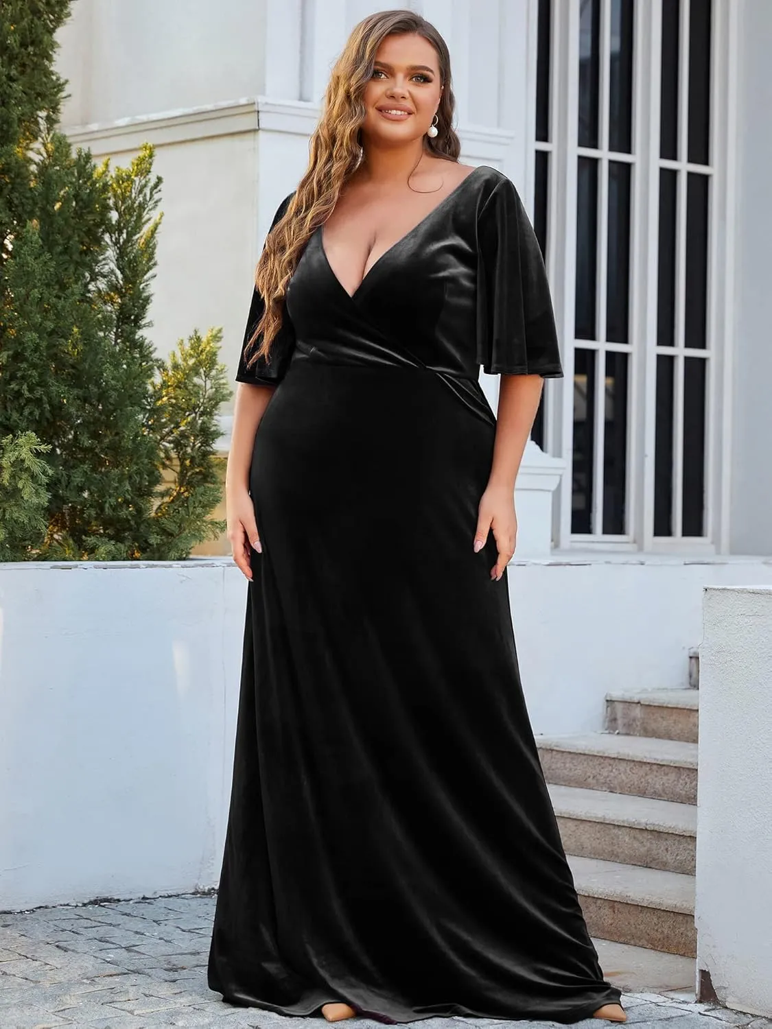 Ever-Pretty Women's Retro V-Neck Ruffles Sleeves A-line Velvet Maxi Winter Plus Size Formal Dress 00861-DA