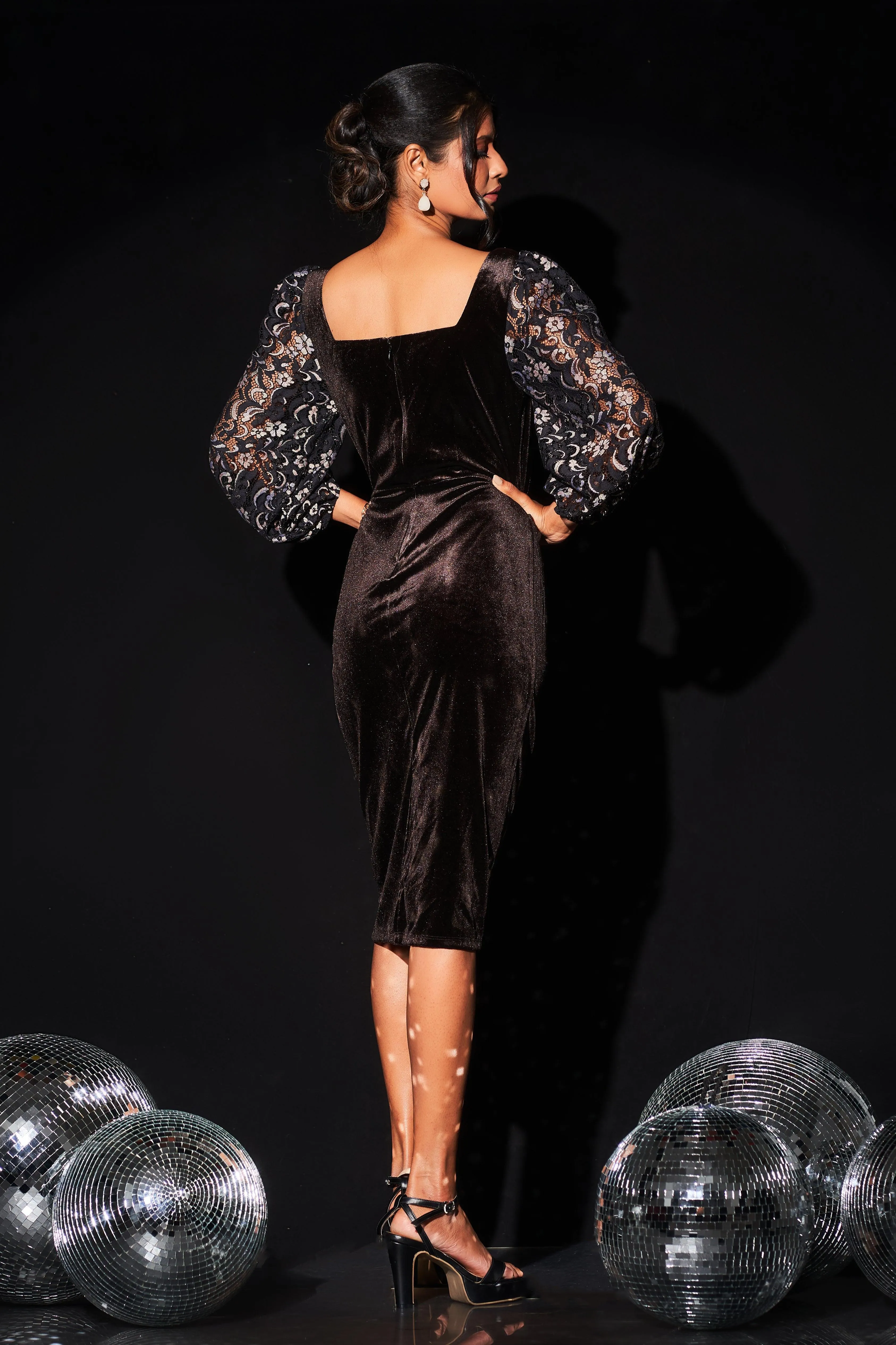 Everly velvet dress