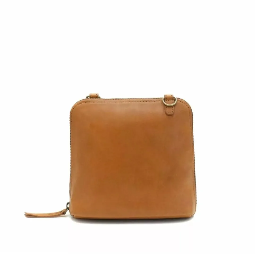 Florence med in Waxy Tan