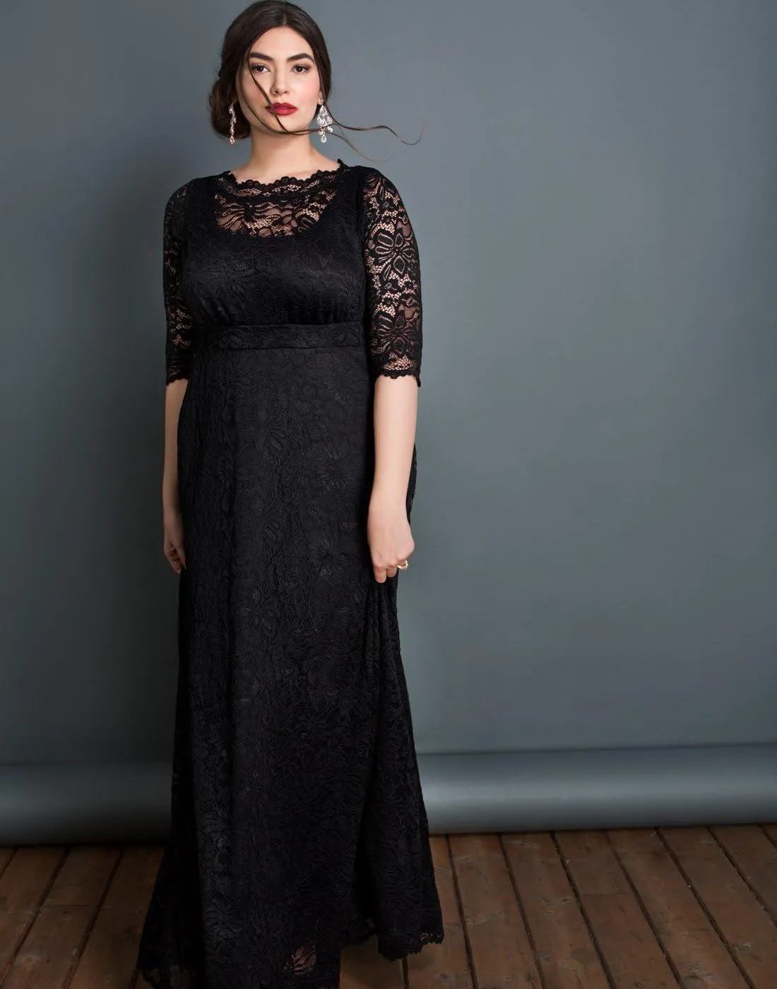 Kiyonna Women’s Plus Size Leona Lace Gown, Maxi Dress Formal Evening Ball Gown with Side Pockets for Wedding Guest