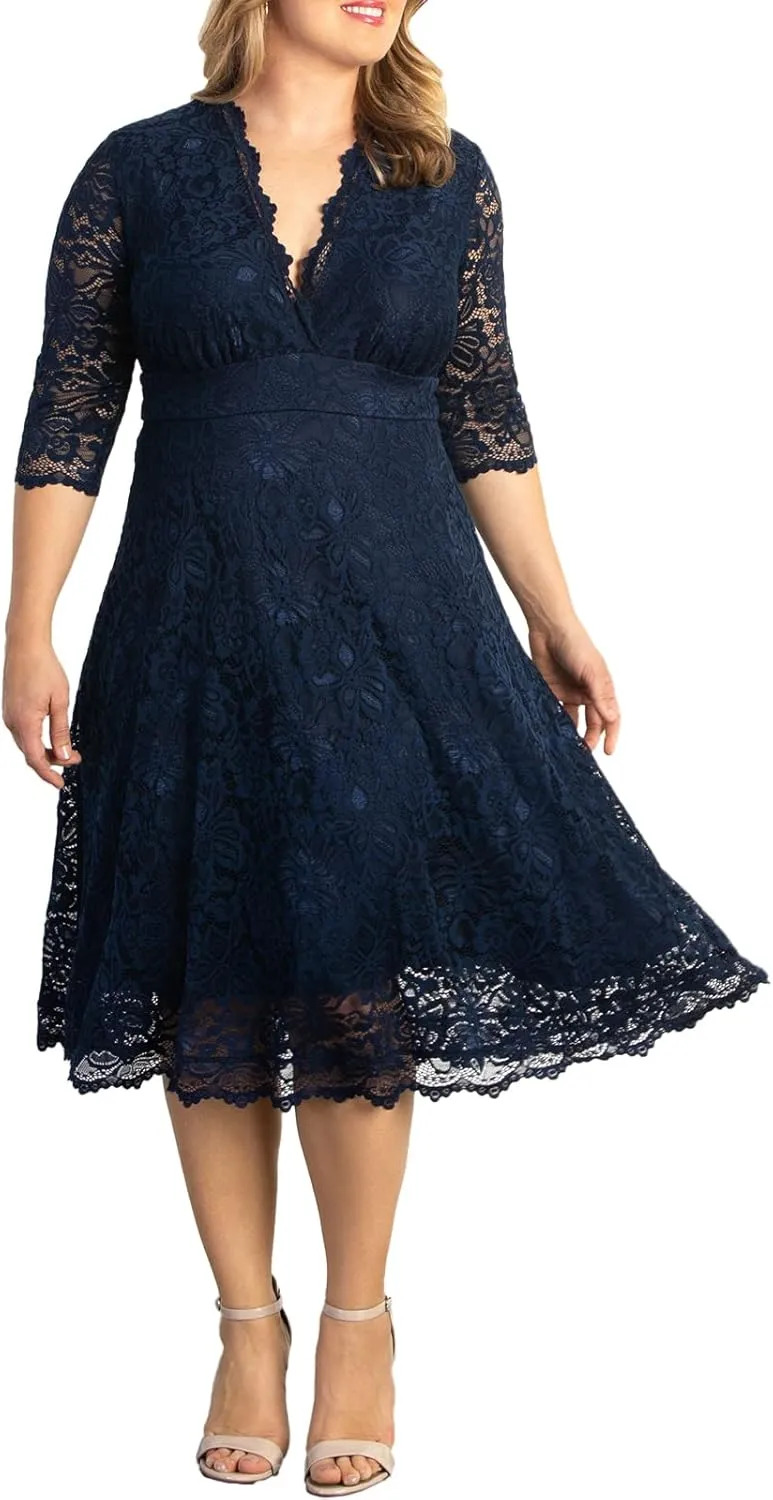 Kiyonna Women's Plus Size Special Occasion Mademoiselle Lace Cocktail Dress