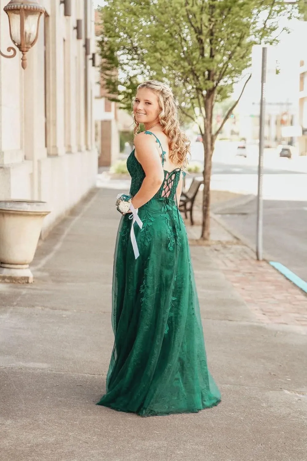 Lace Appliques Prom Dresses for Women Tulle Wedding Dress Long Ball Gown Homecoming Dresses with Split