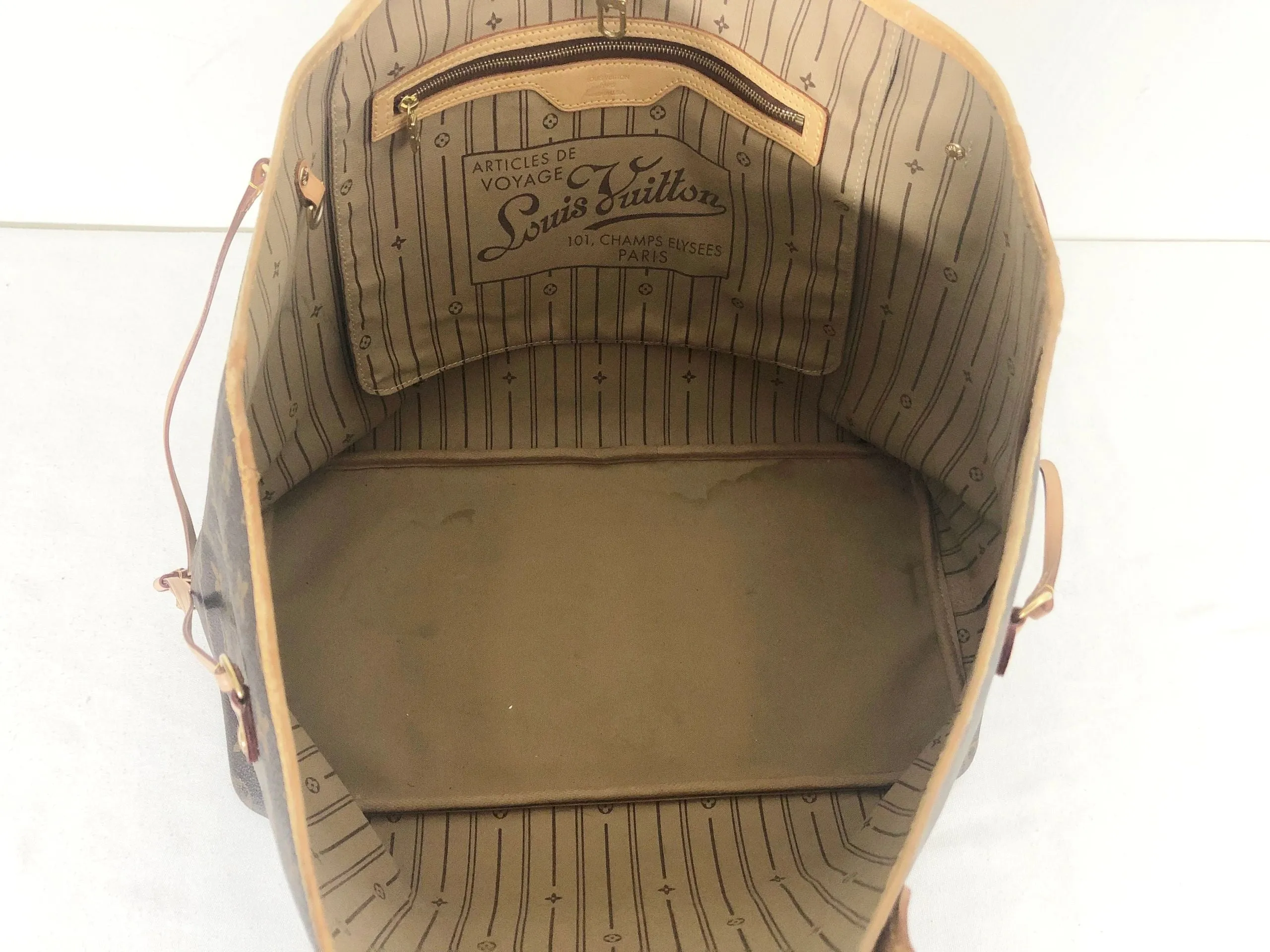 Louis Vuitton Monogram Neverfull GM