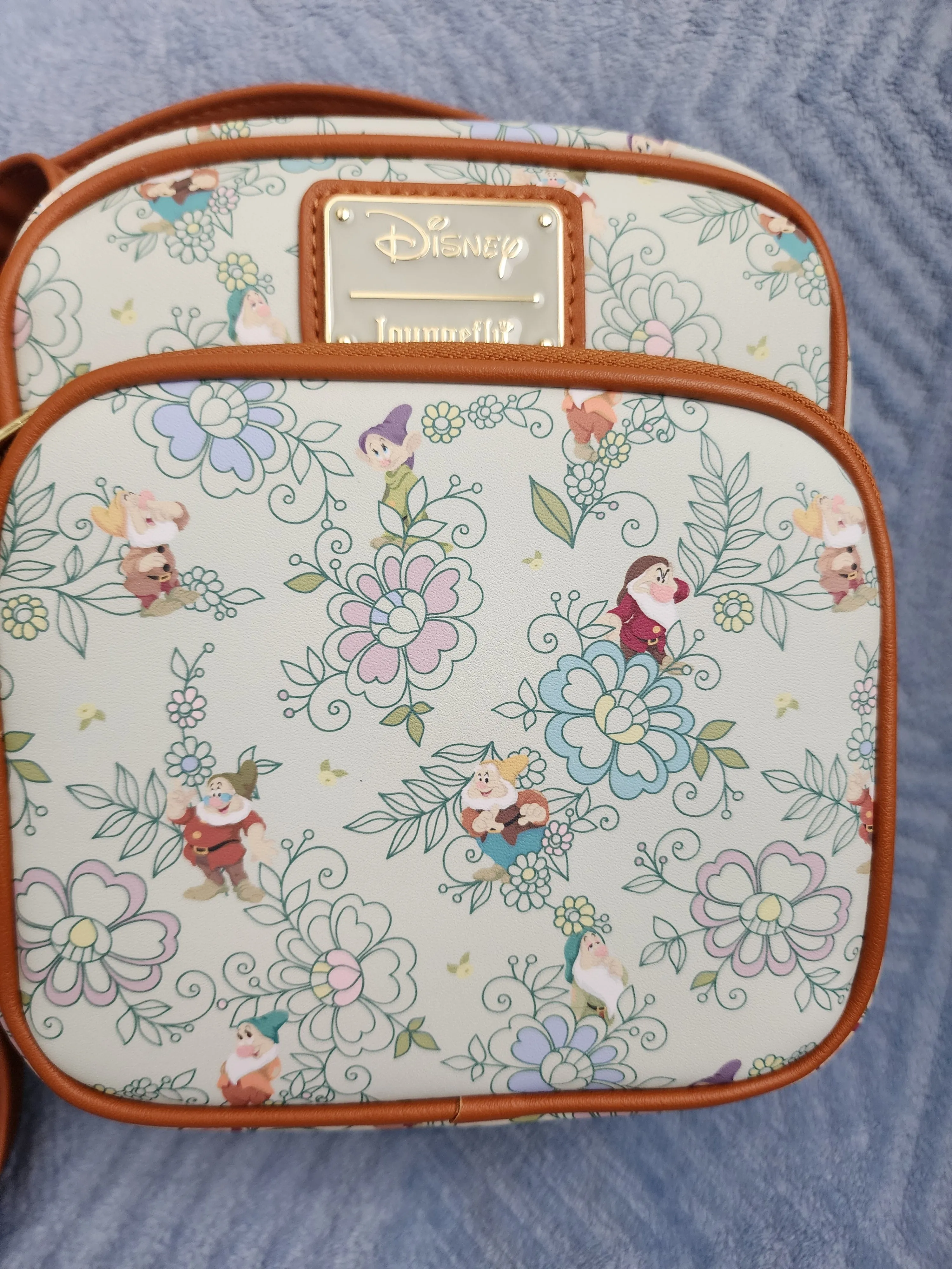 Loungefly Disney Snow White and The Seven Drawfs Floral Crossbody Bag