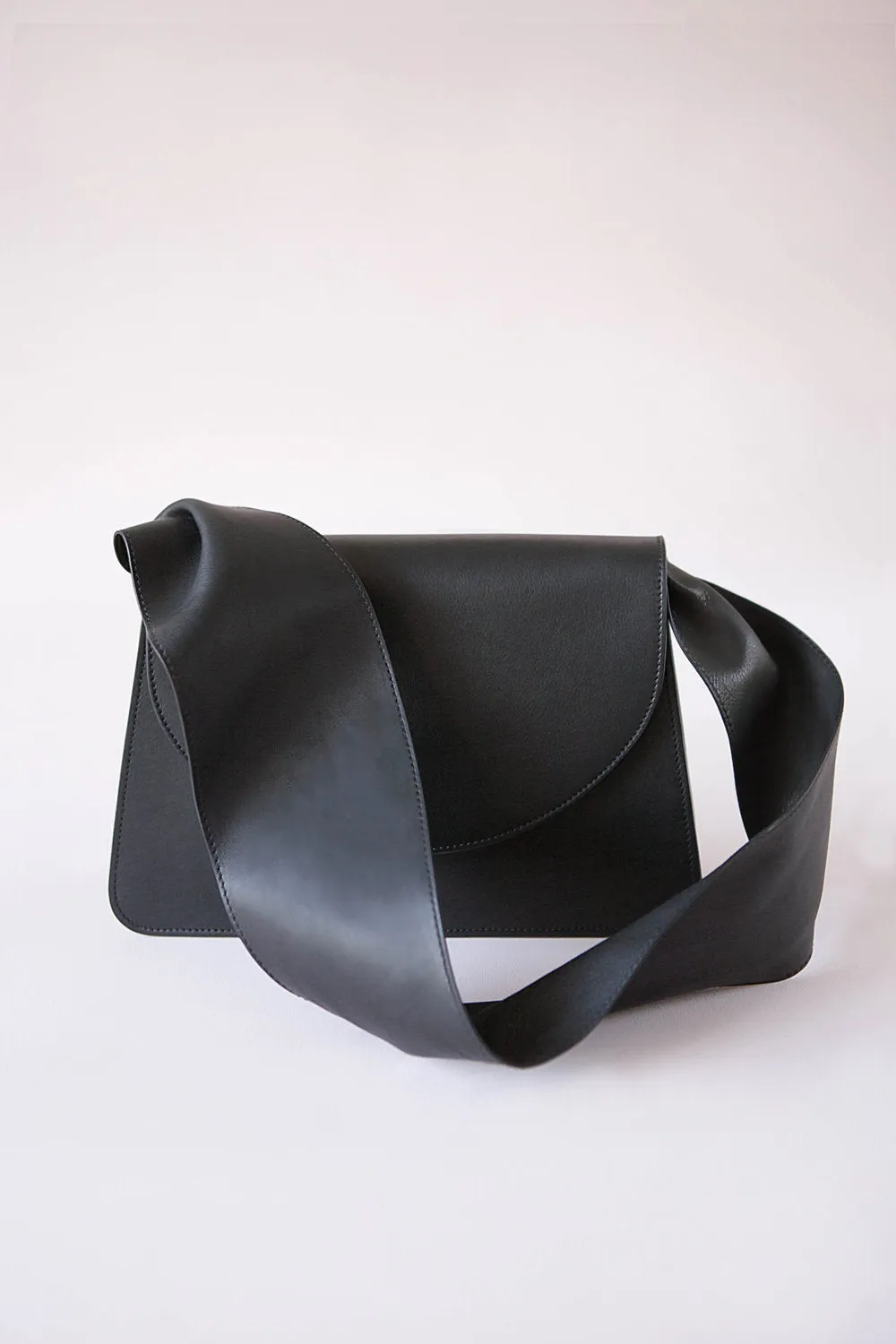 ODALISCA BAG BLACK