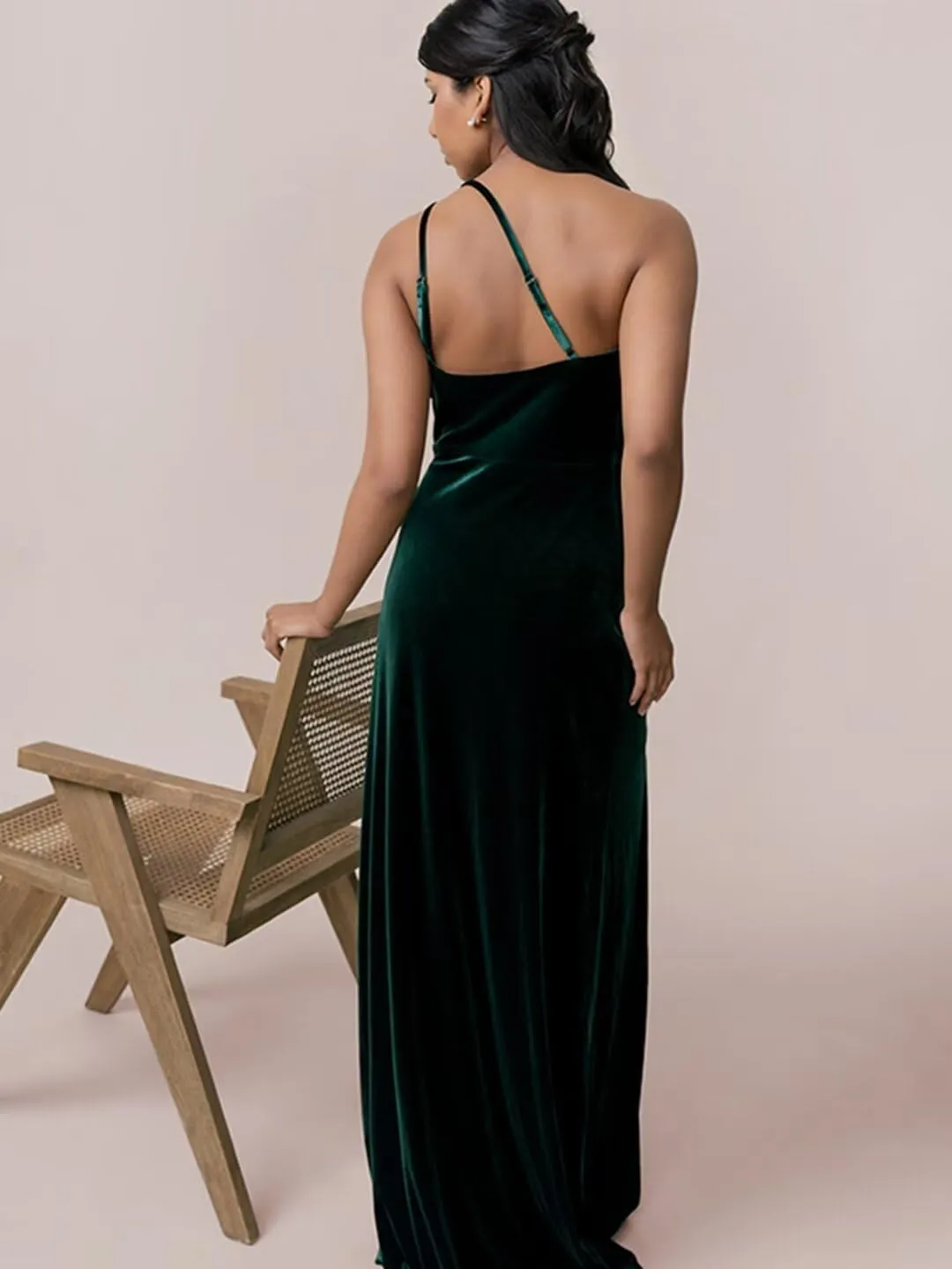 One Shoulder Velvet Bridesmaid Dress Long for Women 2024 with Slit Wedding Guest Dress Formal