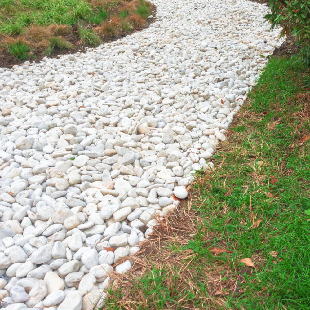 Polar White Chippings, 20mm: 20kg Bag