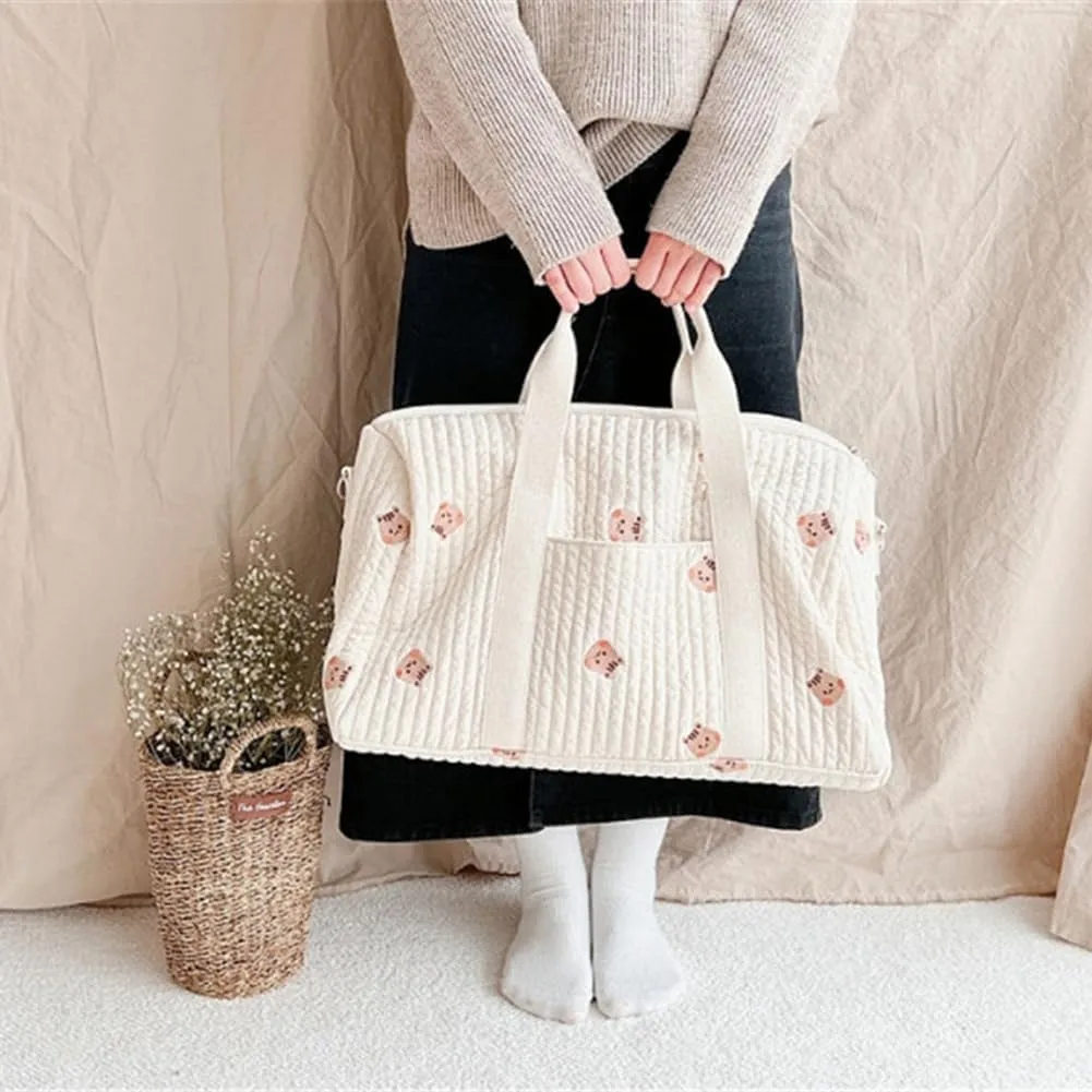 Quilted Travel Duffle Bag for Women Diaper Bag Embroidered Nappy Organizer Cute Cartoon Messenger Bag with Zipper M