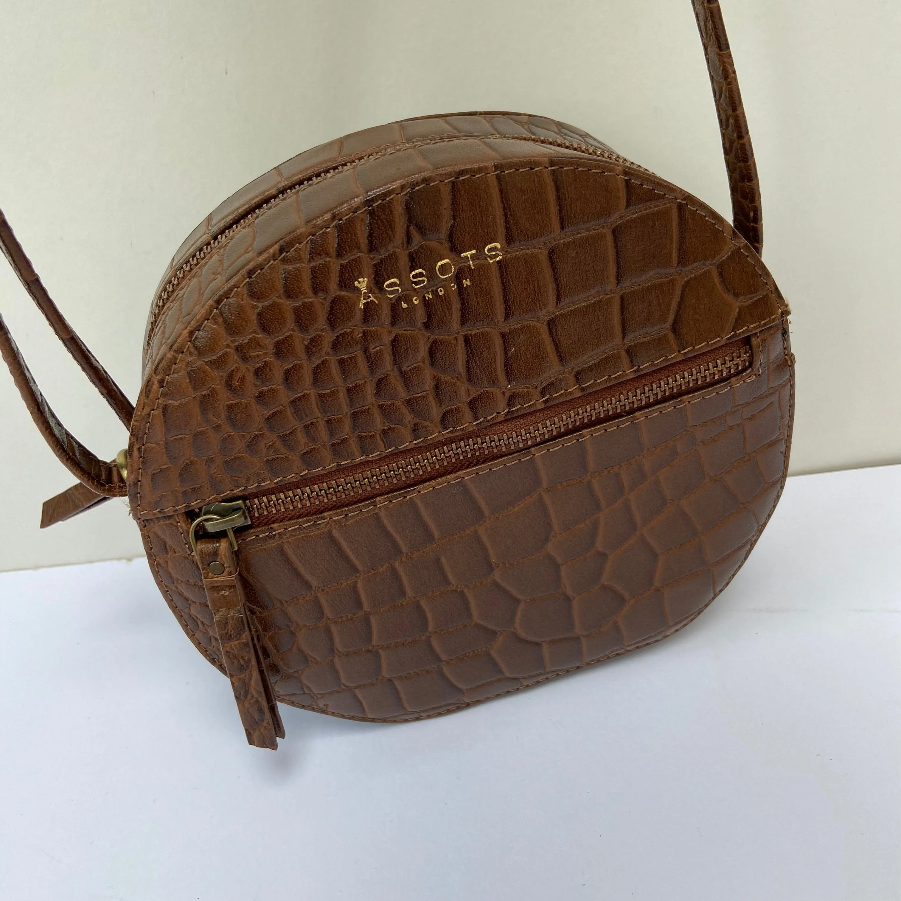 Round Leather Handbags - SAMPLES