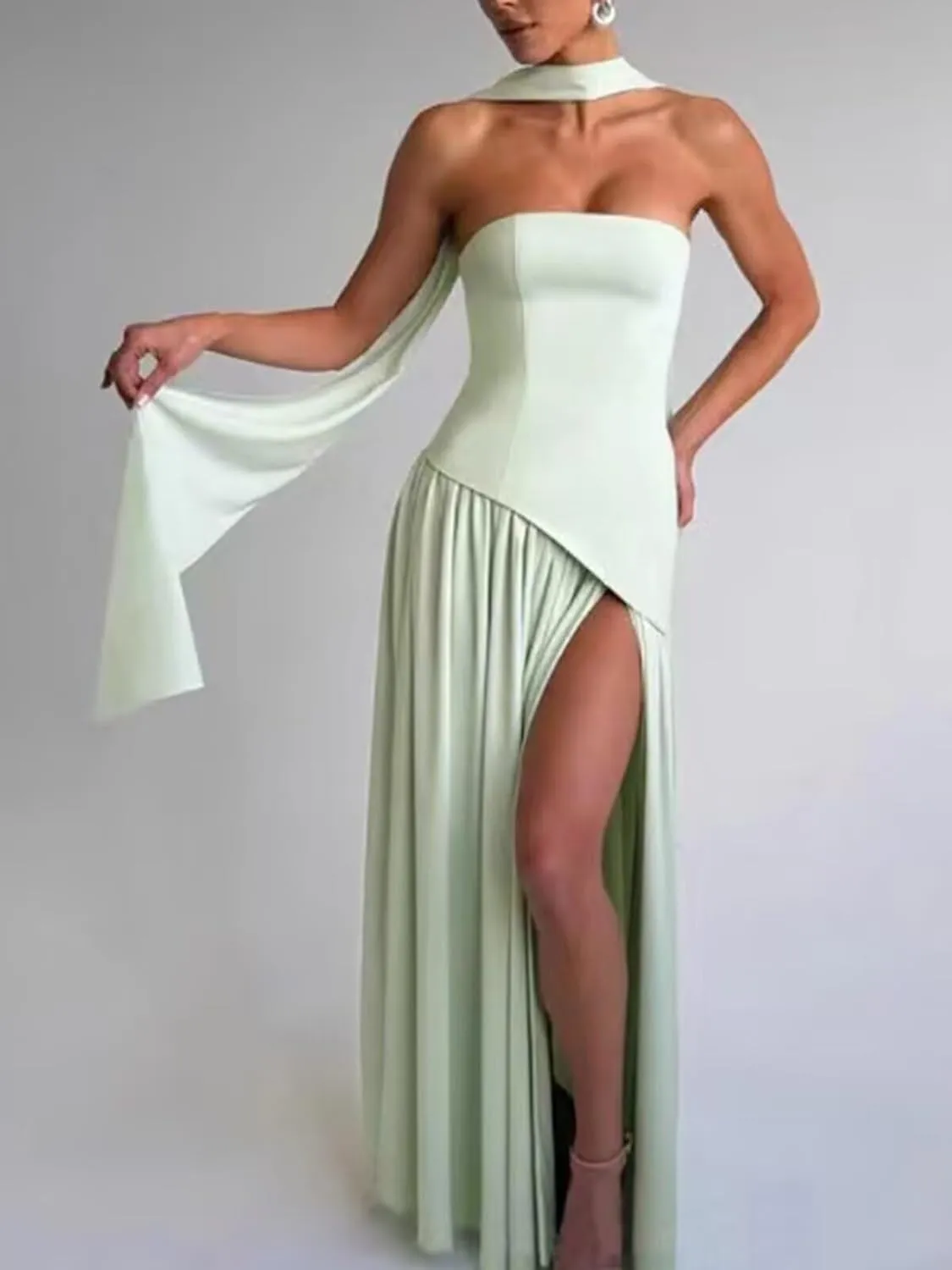 Strapless Chiffon Bridesmaid Dresses with Slit for Wedding 2025 A Line Pleated Formal Evening Gowns with Scarf