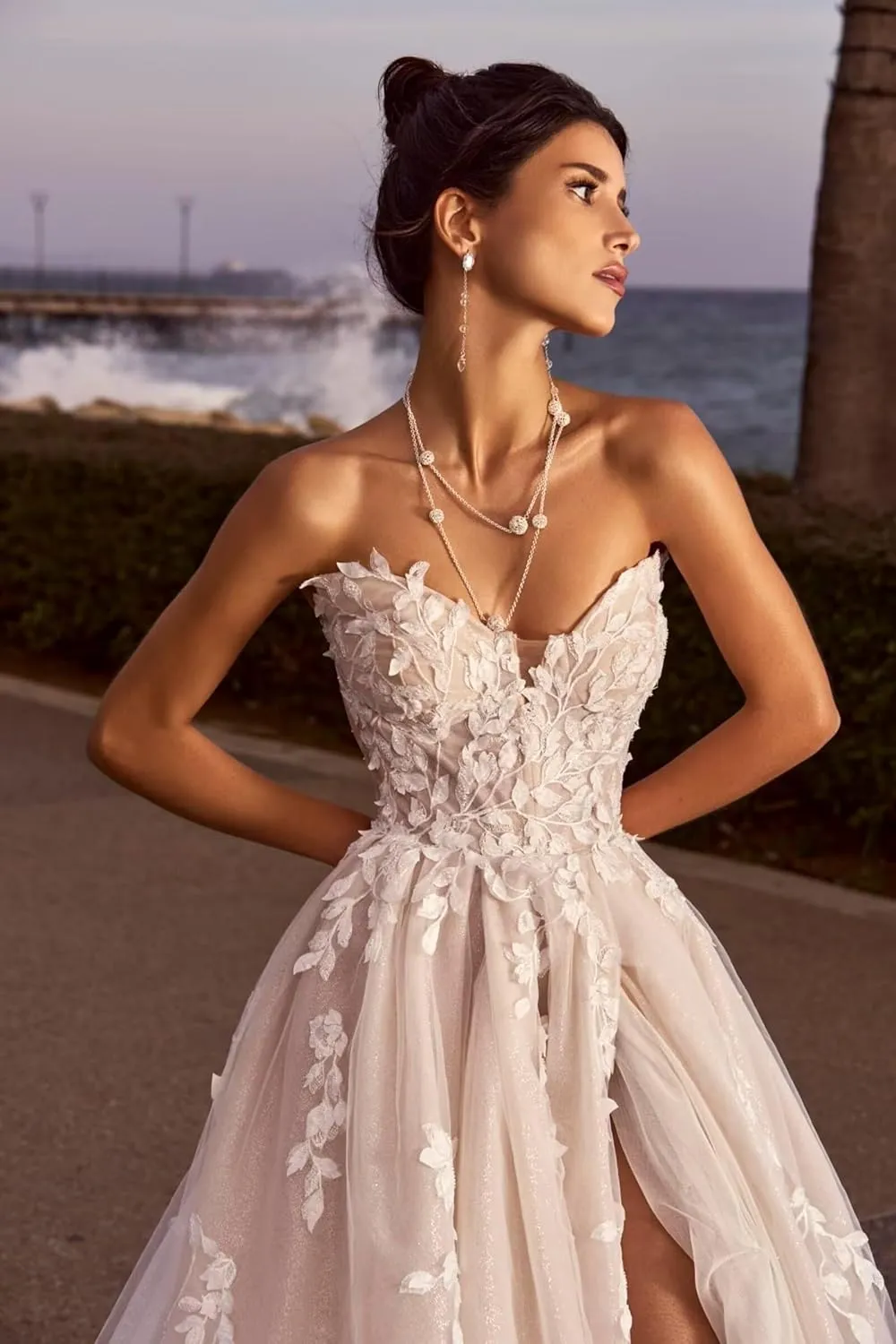 Strapless Lace Applique Wedding Dresses for Bride Long Beach Boho A Line Slit Tulle Bride Gowns