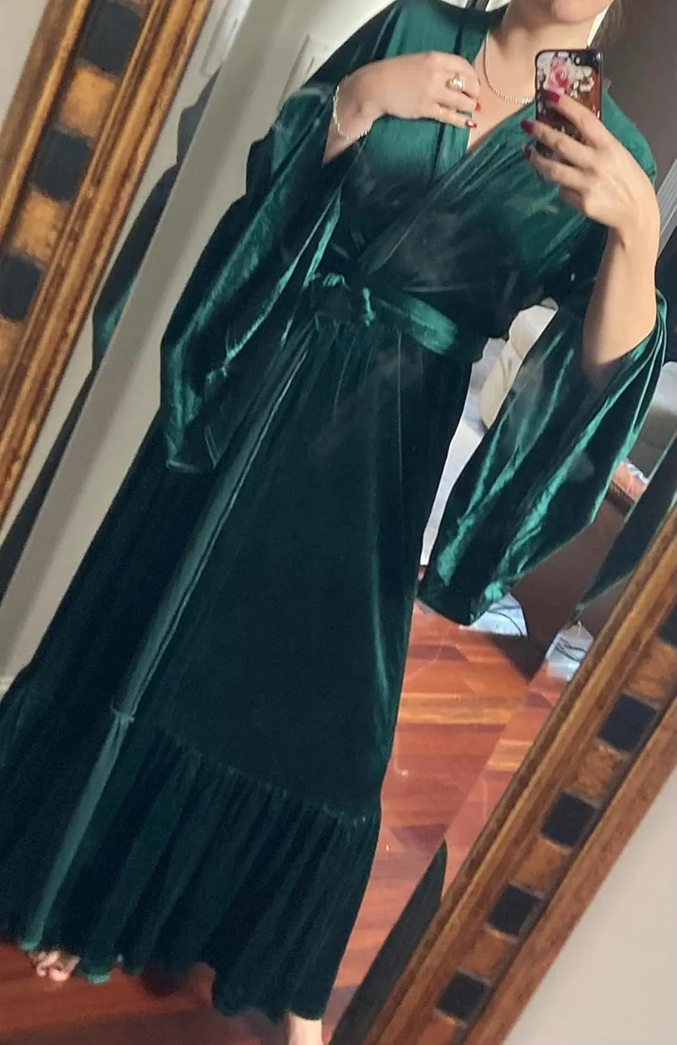 Tianzhihe Velvet Bridal Robe Long Flare Sleeves Nightgown Sleepwear Loose Warm Bathgown