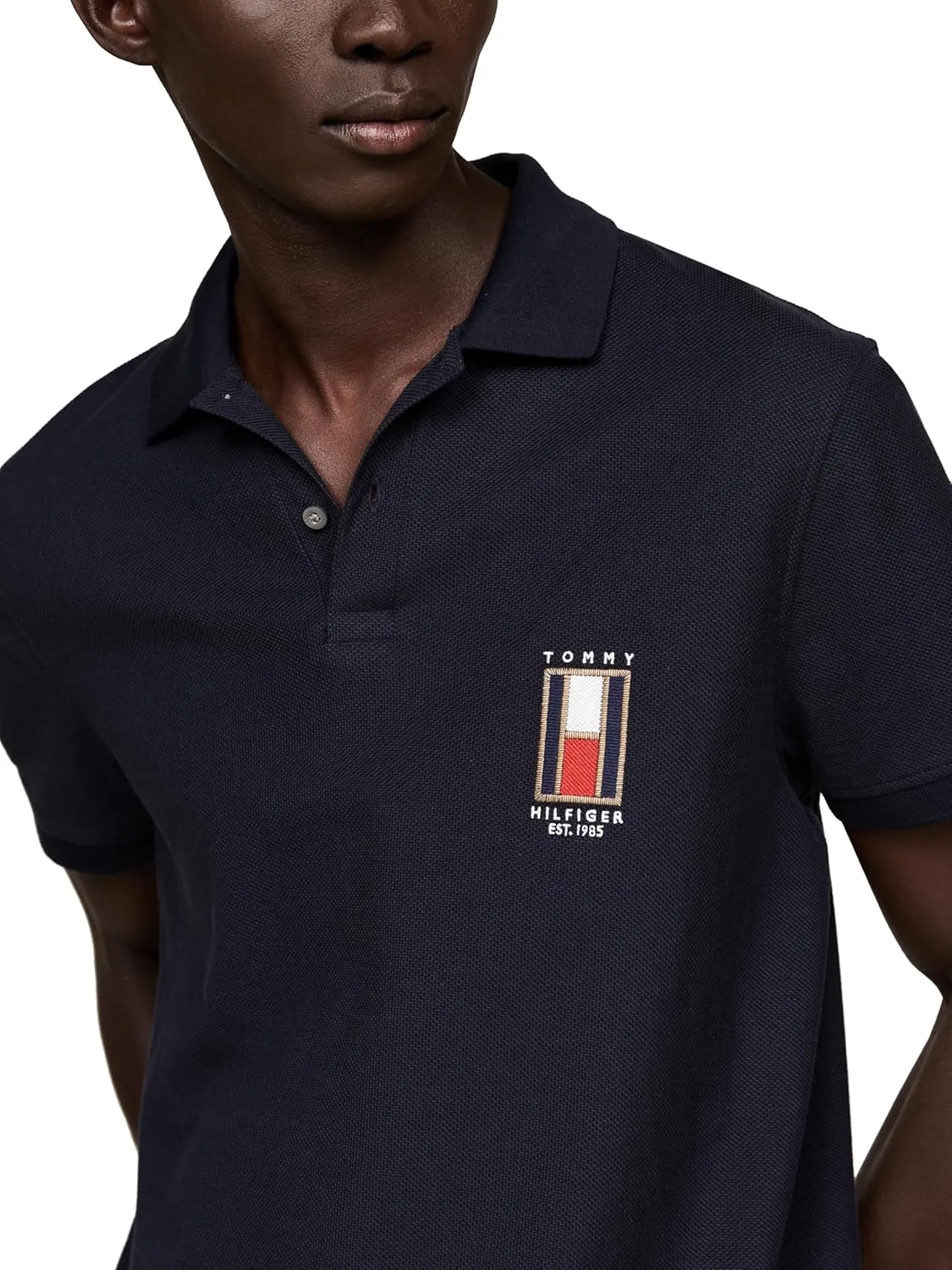 Tommy Hilfiger Men's Short Sleeve Casual Polo Shirts in Regular Fit with Stretch and Vertical Logo Designs