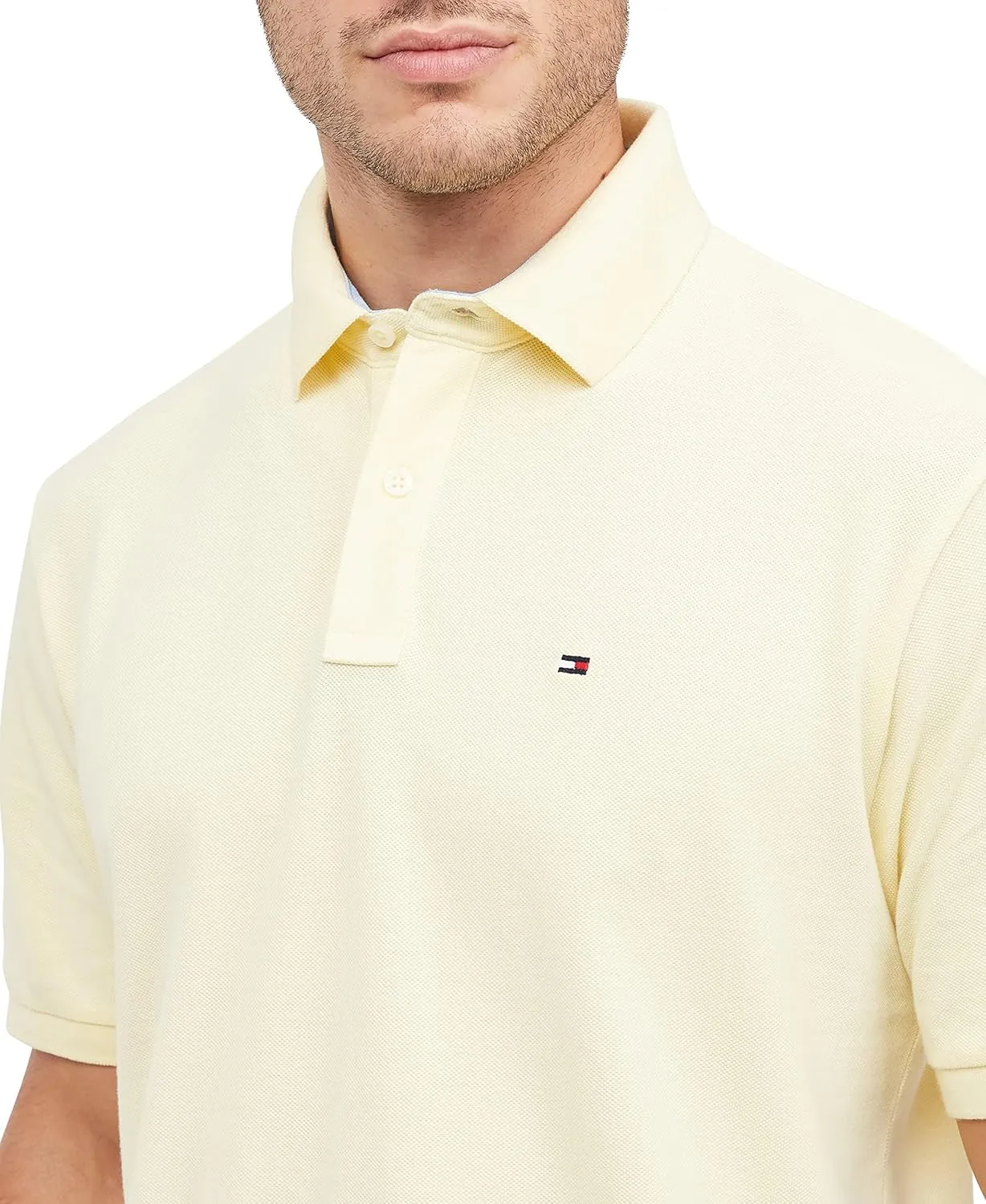 Tommy Hilfiger Men's Short Sleeve Cotton Pique Polo Shirt in Classic Fit