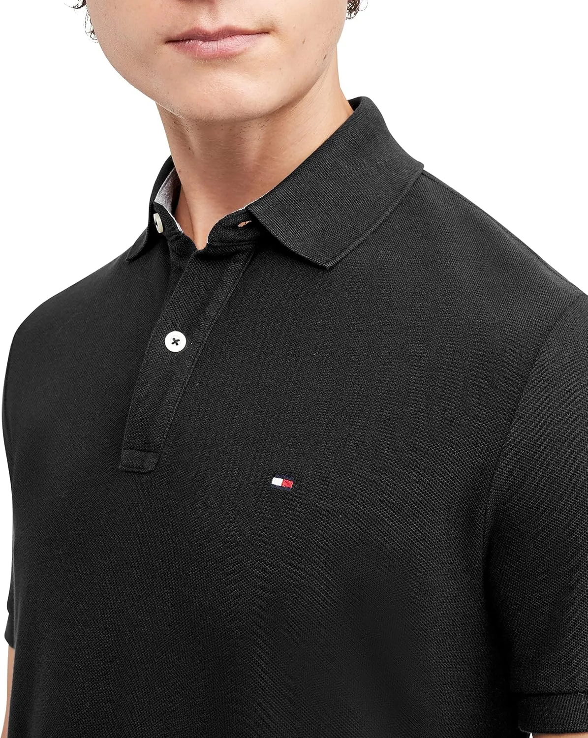 Tommy Hilfiger Men's Short Sleeve Cotton Pique Polo Shirt in Regular Fit