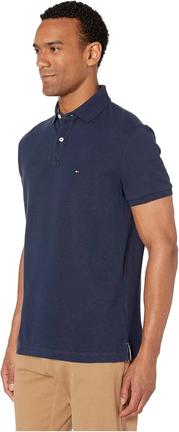 Tommy Hilfiger Men's Short Sleeve Cotton Pique Polo Shirt in Regular Fit