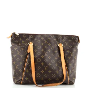 Totally Handbag Monogram Canvas PM