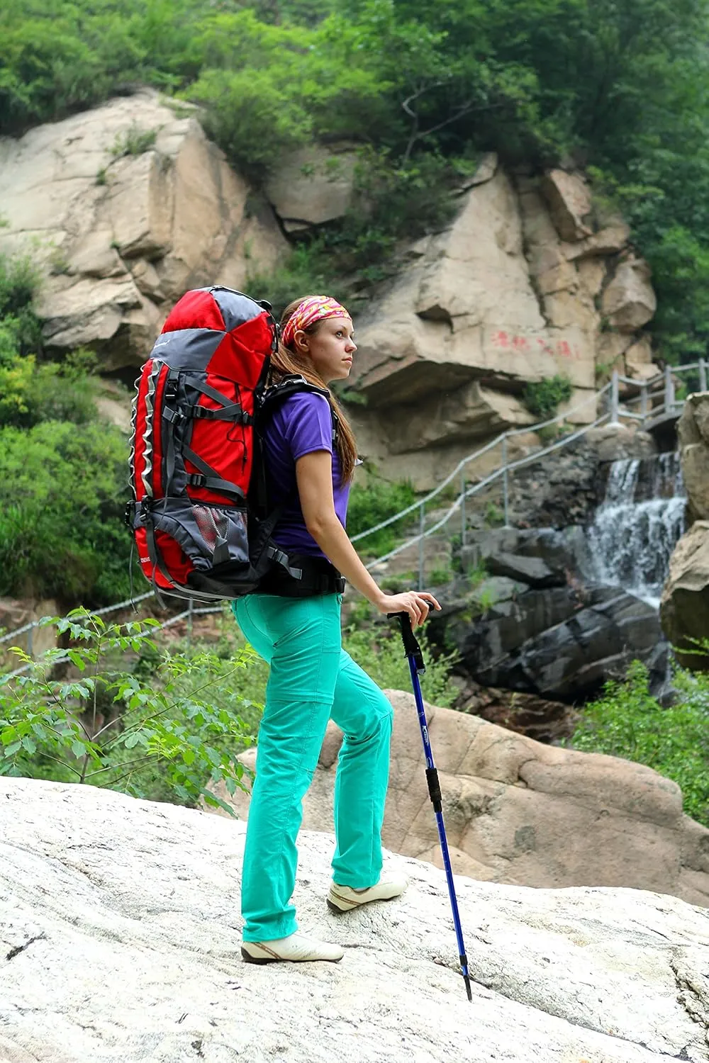 UNISTRENGH 80L Internal Frame Backpacks Outdoor Nylon Hiking Backpack Water-resistant Trekking Bag with Rain Cover for Camping Mountaineering Traveling (Red)