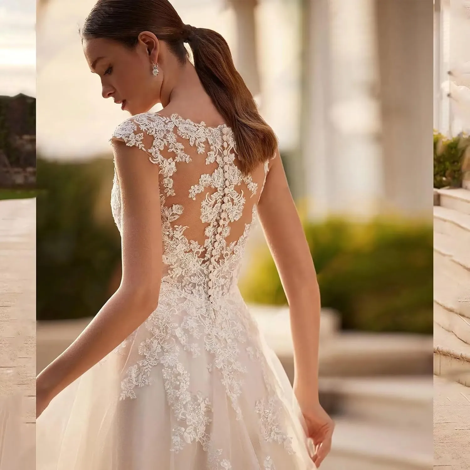 V Neck Wedding Dresses for Bride 2025 Plus Size Tulle A-Line Lace Applique Long Bridal Gowns with Train