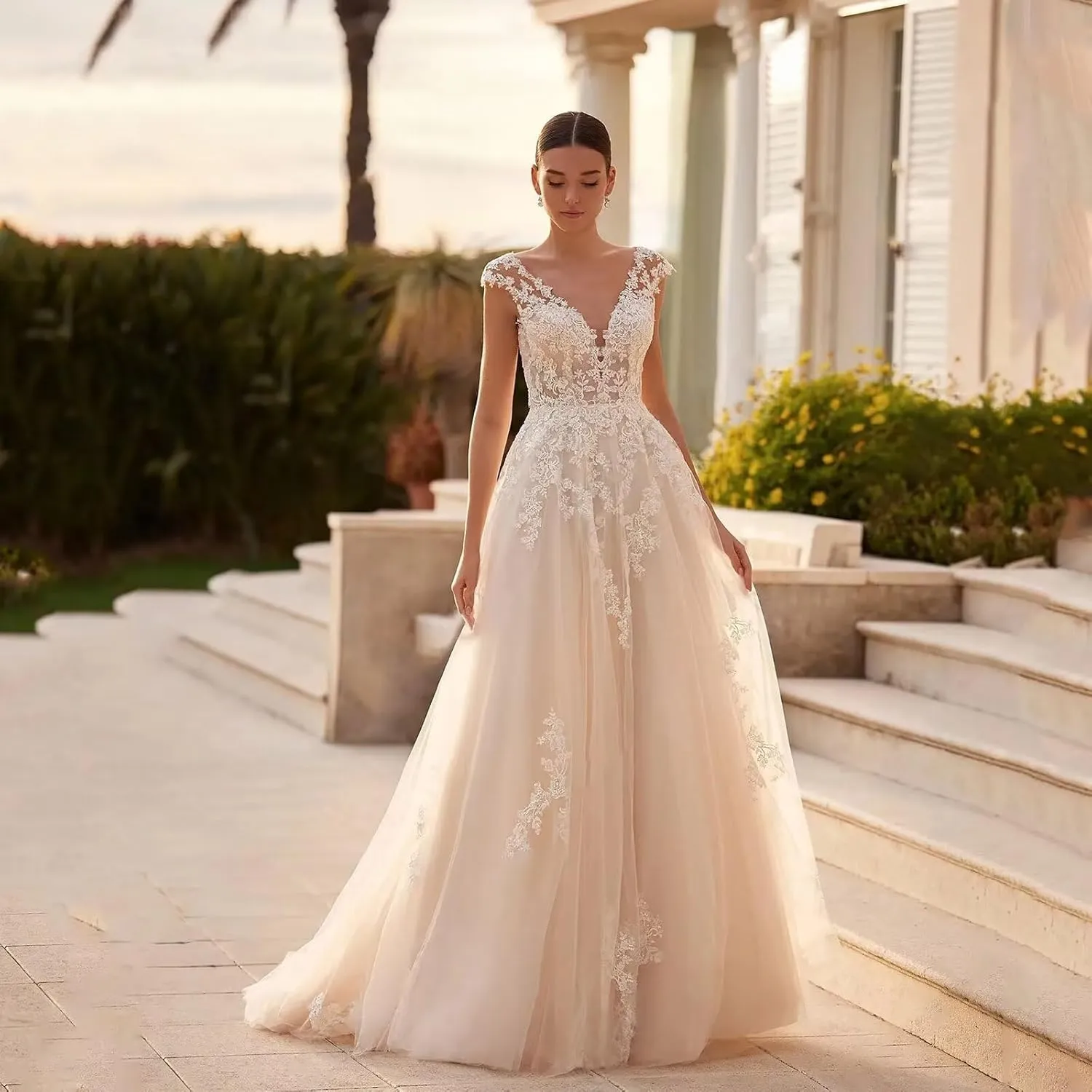 V Neck Wedding Dresses for Bride 2025 Plus Size Tulle A-Line Lace Applique Long Bridal Gowns with Train
