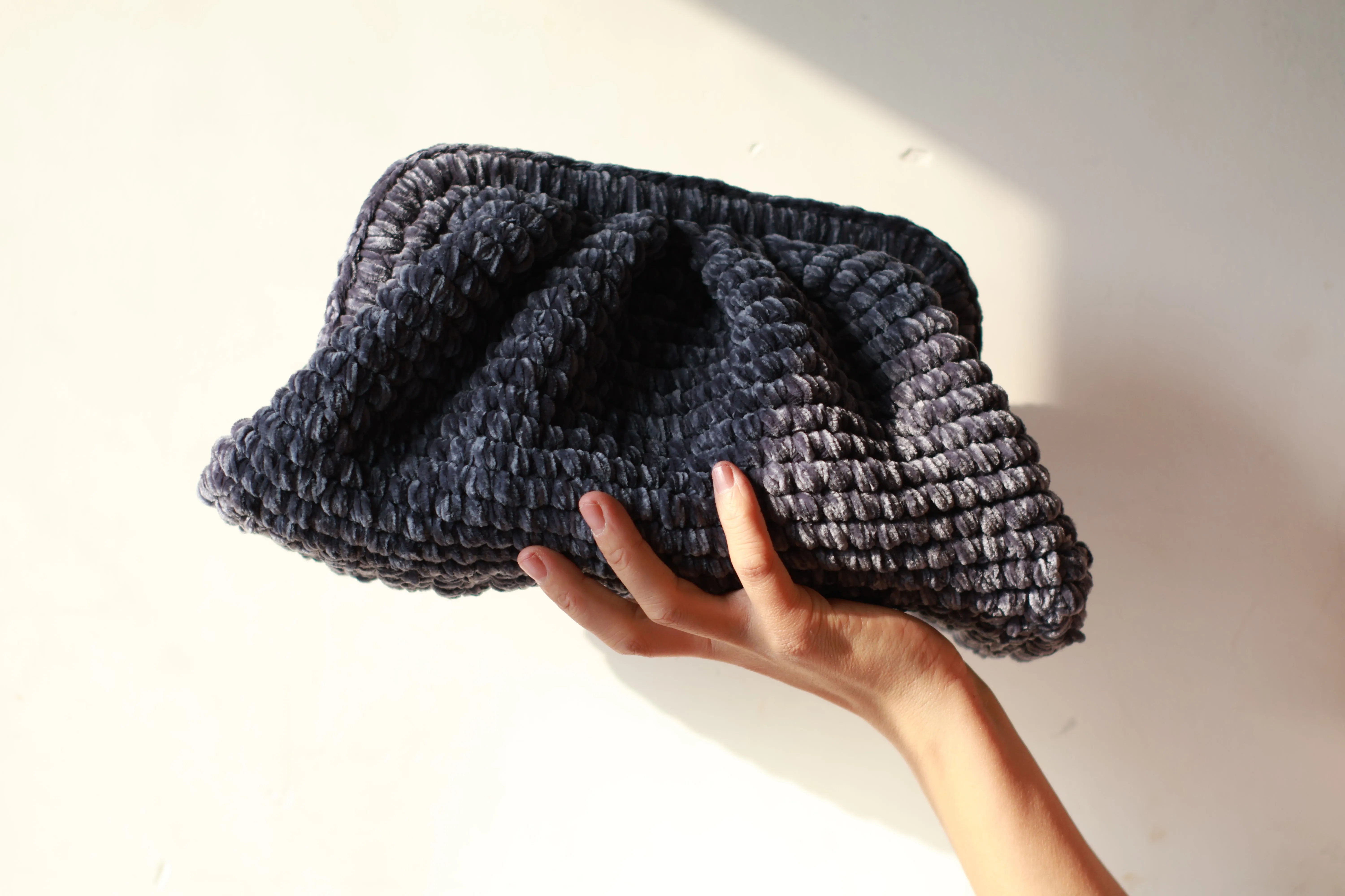 Velvet Cloud Clutch Bag grey blue -Aunty