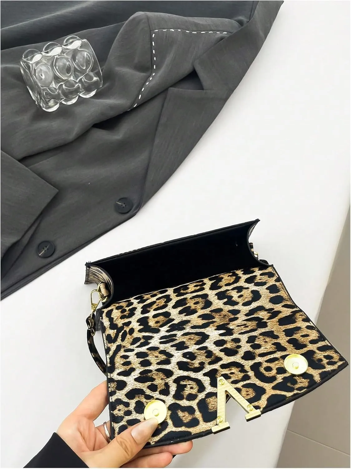 Verdusa Women's Leopard Print PU Leather Shoulder Handbags Pressed Flap Square Crossbody Bag