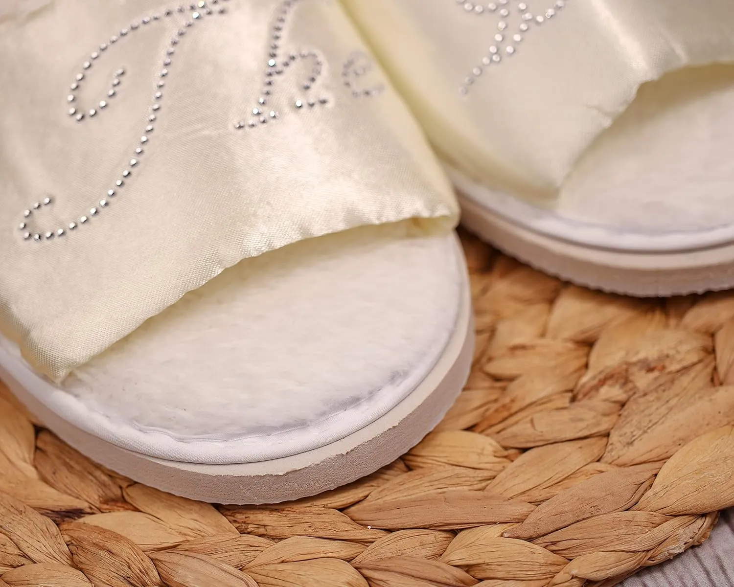 White Crystal Open Toe Spa Slippers and Tote bags wedding bride gift hen party