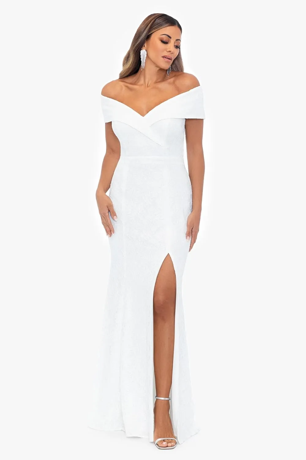 Xscape Women's Off Shoulder Lace Maxi Dress with Sweetheart Neckline