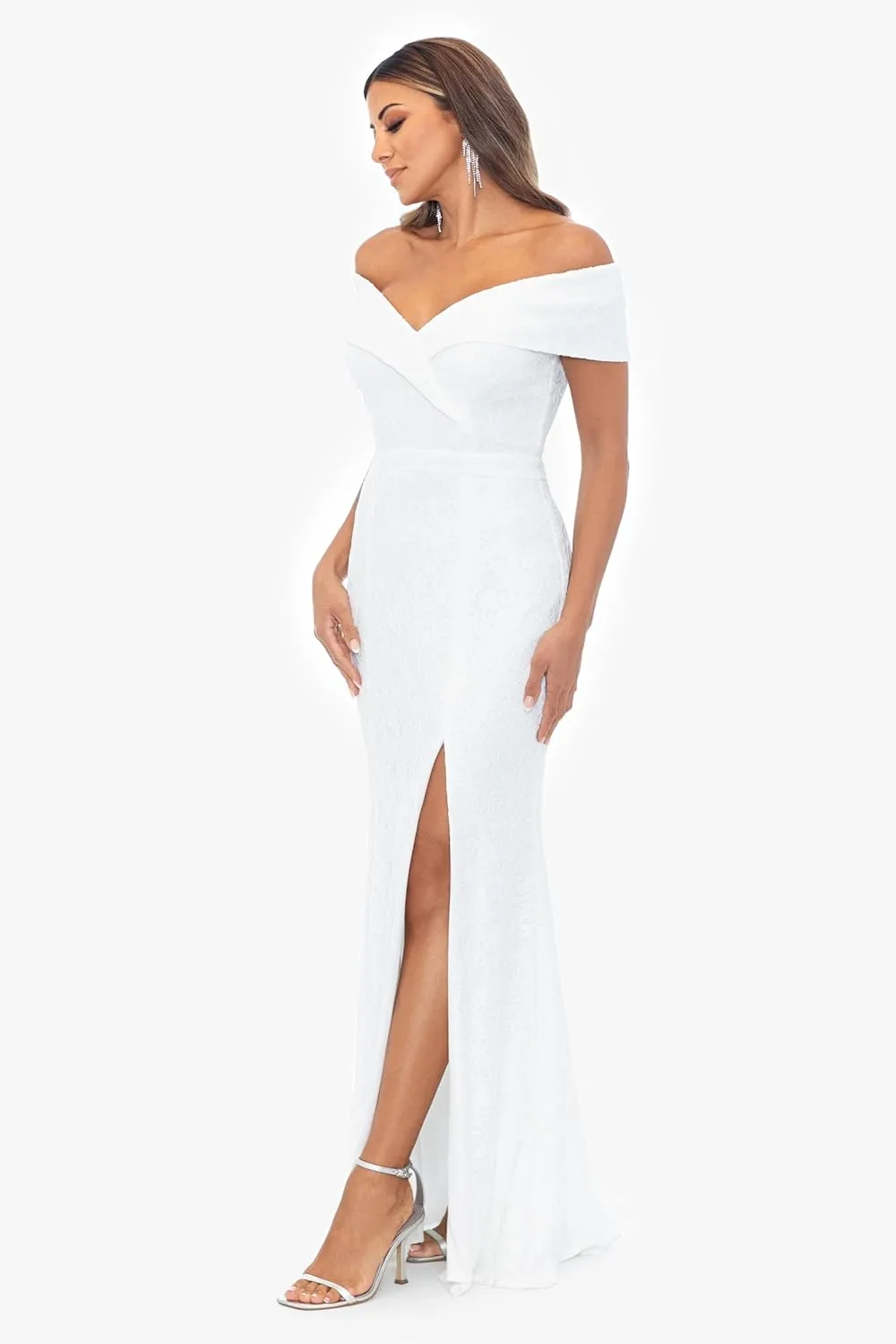 Xscape Women's Off Shoulder Lace Maxi Dress with Sweetheart Neckline